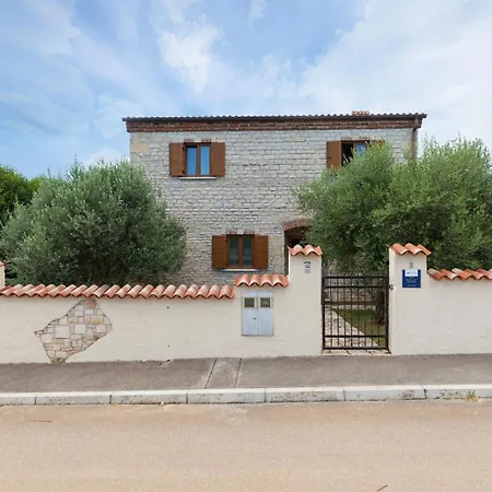 Holiday home Sunny House With Private Pool *